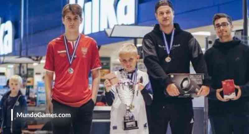 Andres Verjgang de 12 años es el campeón danés en FIFA 19